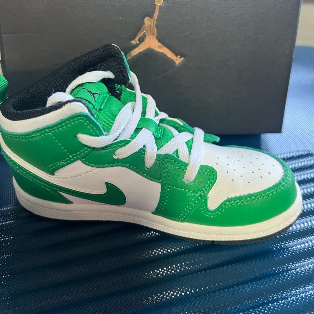 JORDAN 1 MID (TD)